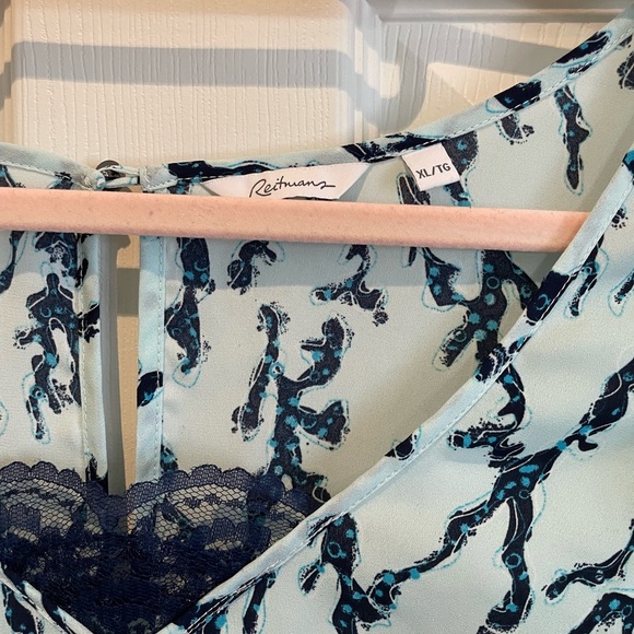 Beautiful blouse tank - Picture 2 of 4